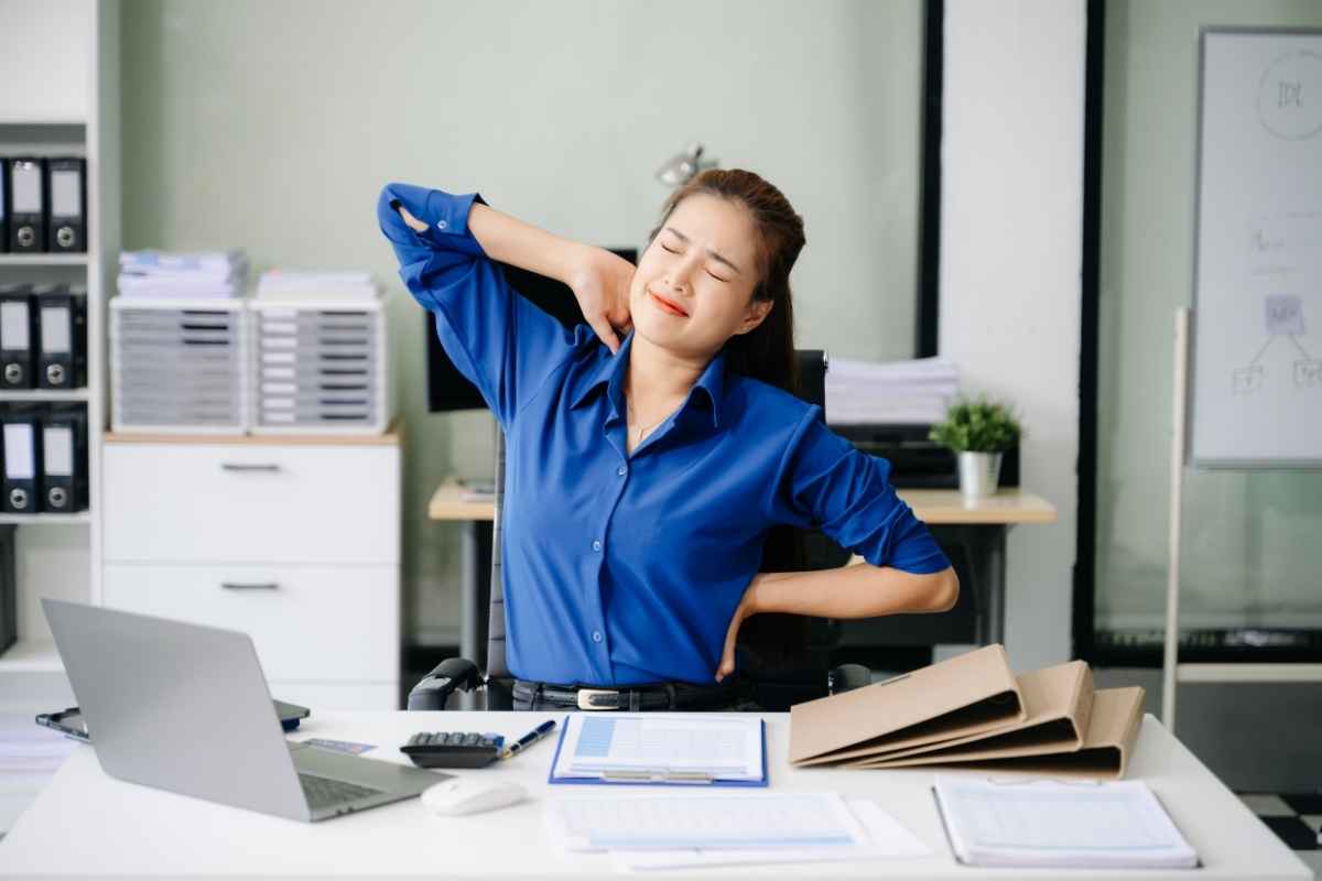 Thiếu enzyme khiến cơ thể mệt mỏi và thiếu năng lượng do quá trình tiêu hóa và hấp thu dinh dưỡng không hiệu quả.